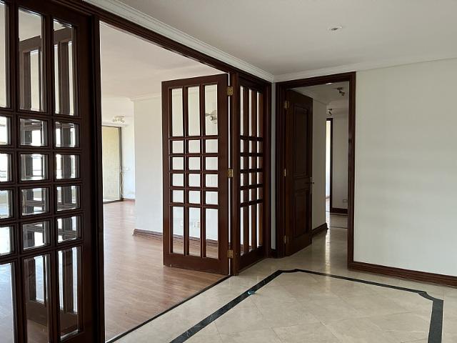 Casa en arriendo en Las Condes, Metropolitana