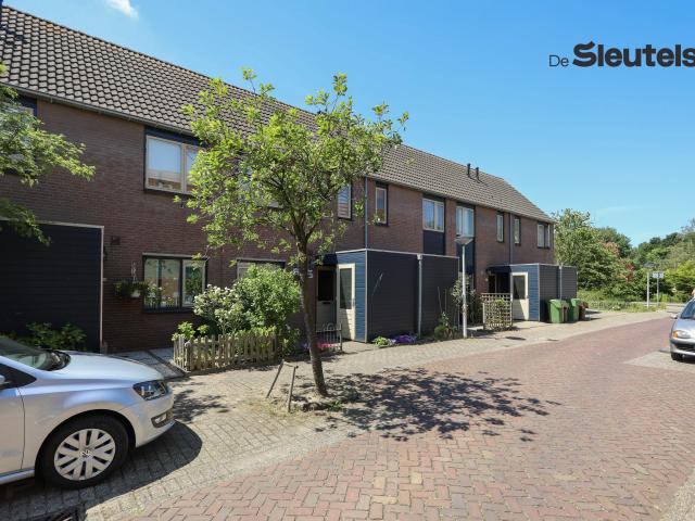 Woning te huur in Stevenshof, Leiden