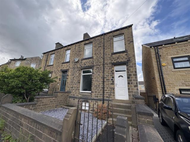 Apartment for rent in Golcar, West Yorkshire