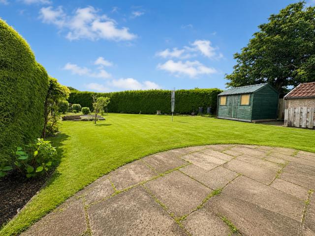 House for rent in Allerton, West Yorkshire