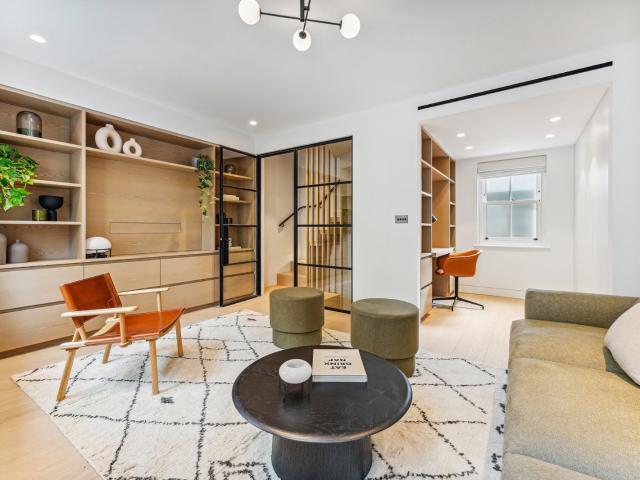House for rent in Chelsea, Greater London