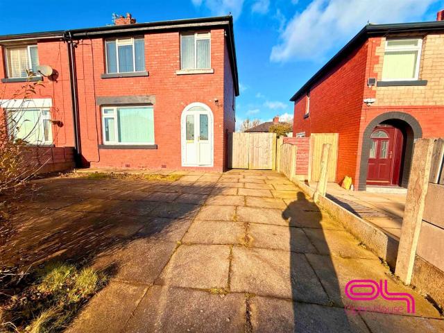House for rent in Lee Bank, Greater Manchester
