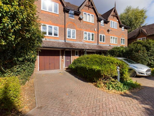 House for rent in Chesterton, Arbury
