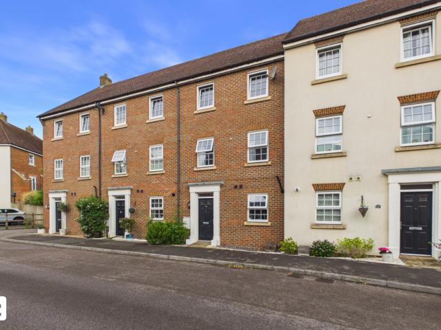 House for rent in Burstow, Hillview