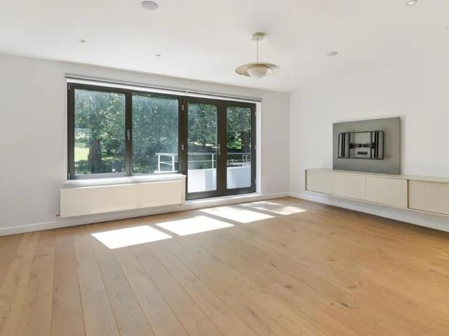 House for rent in Chalk Farm, Primrose Hill
