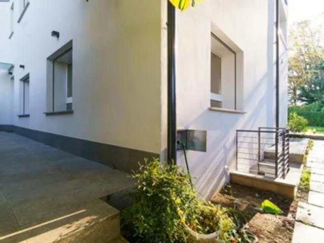 Villa Indipendente in affitto a San Siro, Milano