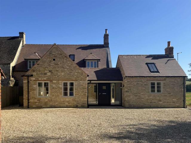 House for rent in Empingham, Rutland