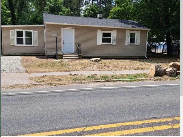 House for rent in Millville