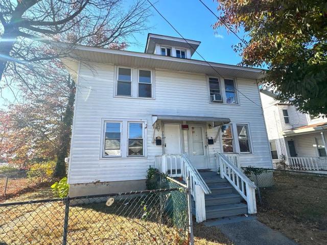 House for rent in Millville