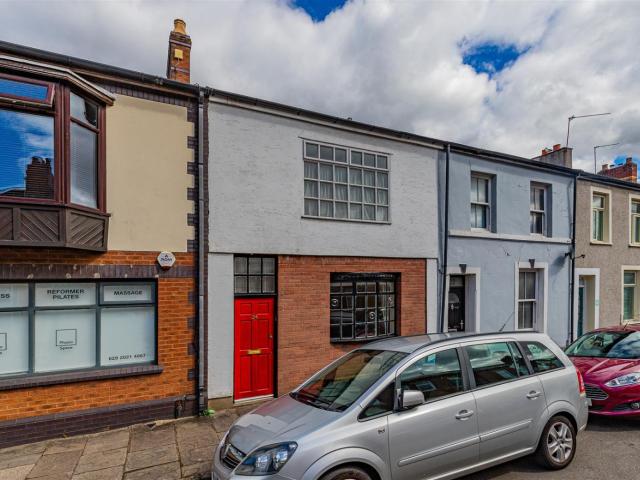 House for rent in Falcon Lodge, Wales