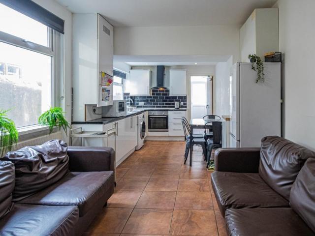 House for rent in Falcon Lodge, Wales