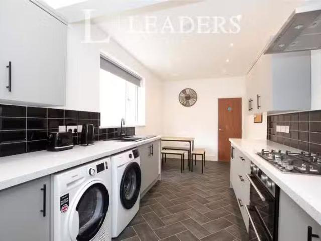 House for rent in New Bilton, Warwickshire