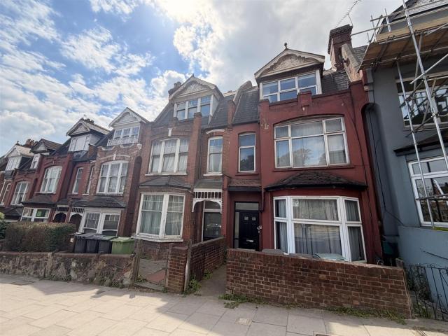 House for rent in Muswell Hill, Greater London
