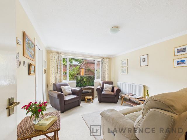 House for rent in Northwood, Greater London