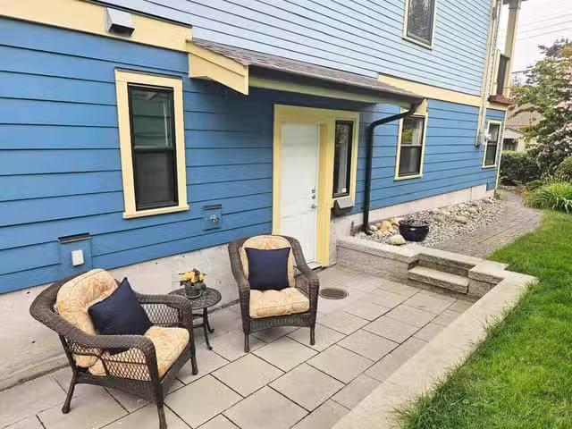 House for rent in New Westminster, British Columbia