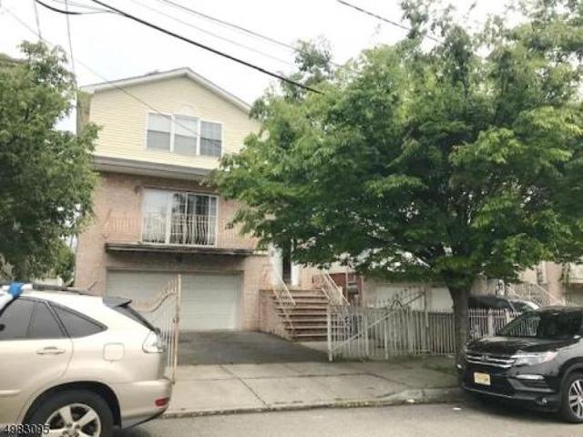 House for rent in Newark