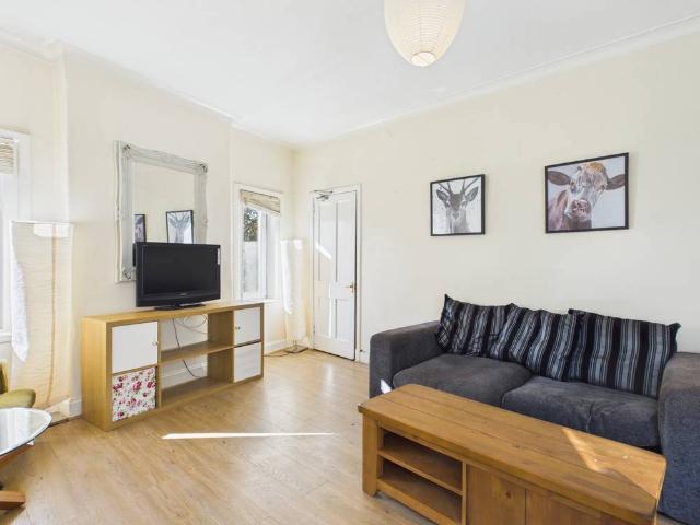 House for rent in Bingham, City of Edinburgh