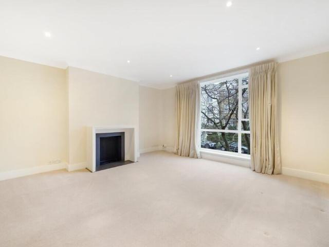 House for rent in St. John's Wood, Greater London