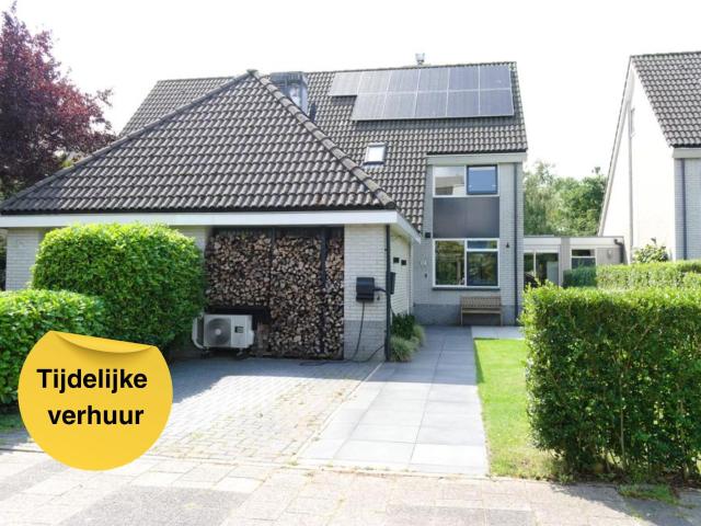 Woning te huur in Heiloo, Noord Holland