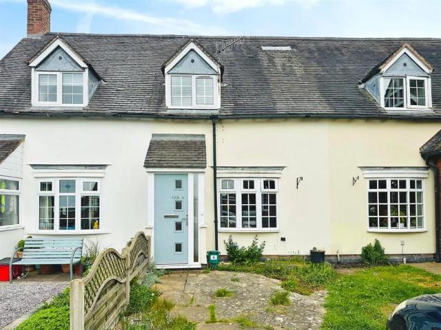 House for rent in Lillington, Green Close