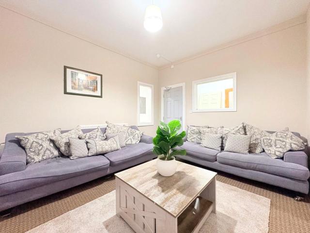House for rent in Claughton, Birkenhead