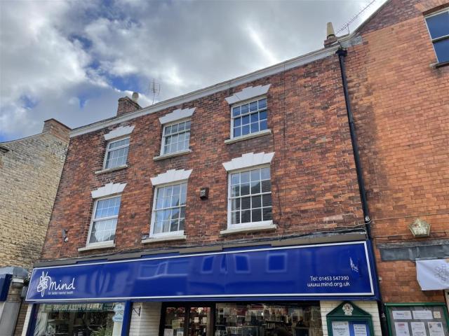 House for rent in Dursley, School House