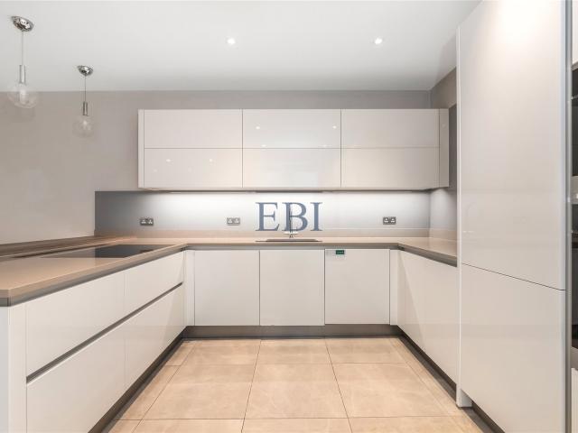House for rent in Notting Hill, Greater London