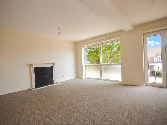 House for rent in Holtspur, Knotty Green