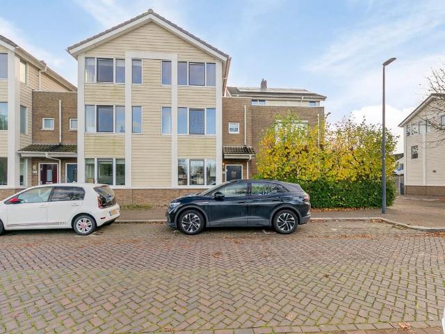 Woning te huur in Hillegersberg-Schiebroek, Rotterdam