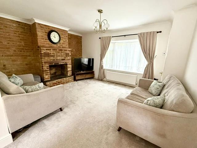 House for rent in Willesden Green, Greater London