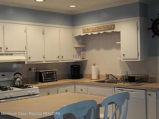 House for rent in Pleasantville