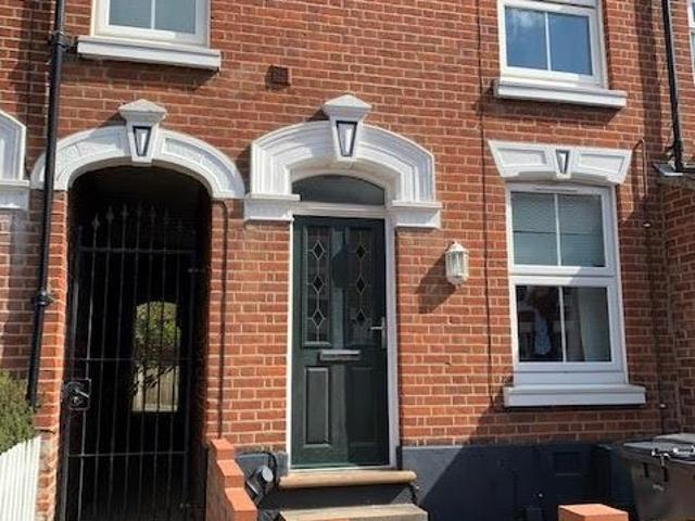 House for rent in Heigham Grove, East Bank