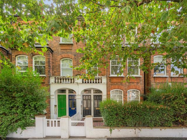 House for rent in Nine Elms, Greater London
