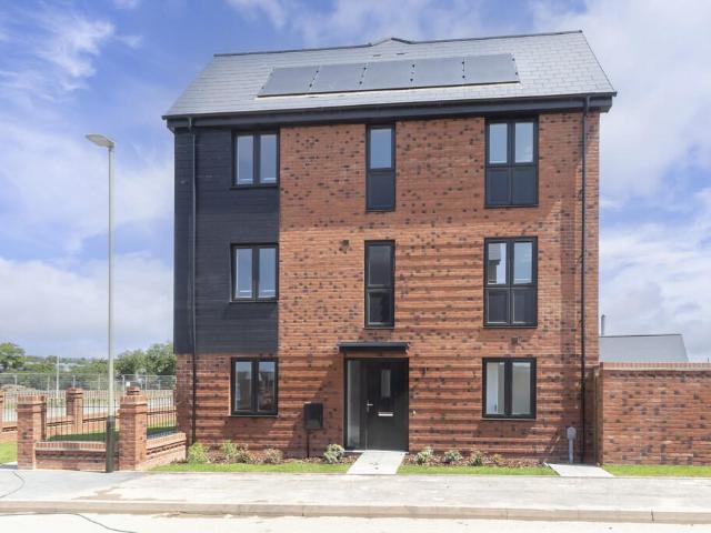 House for rent in Swindon, Golden Valley