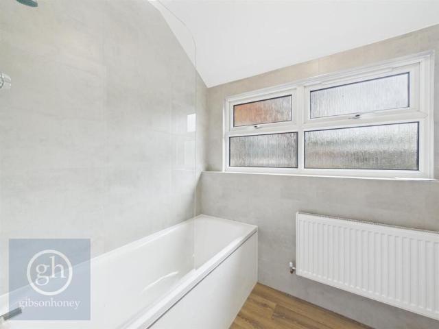 House for rent in Northwood, Greater London