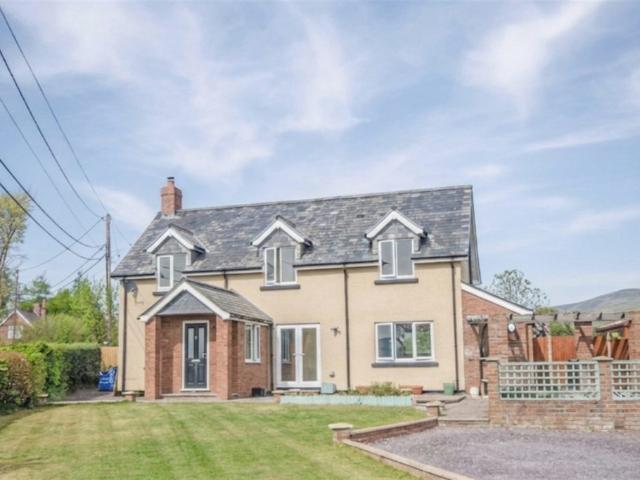 House for rent in Llangynhafal, Gellifor