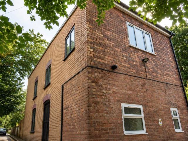 House for rent in Higher Broughton, Salford