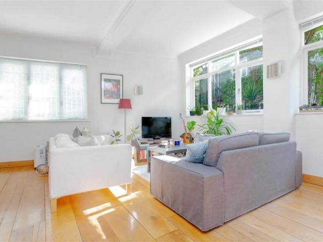 House for rent in Islington, Greater London