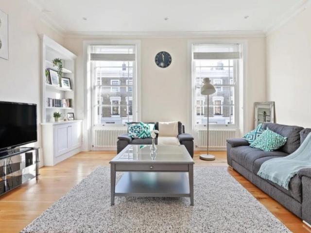 House for rent in Chalk Farm, Primrose Hill