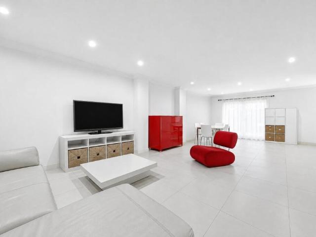 House for rent in Belsize Park, Greater London