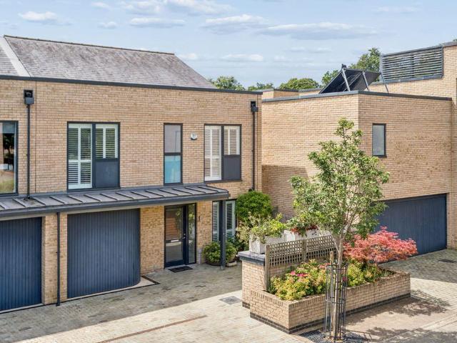 House for rent in Swallow, Buckinghamshire