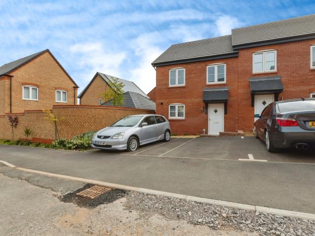House for rent in Collingtree