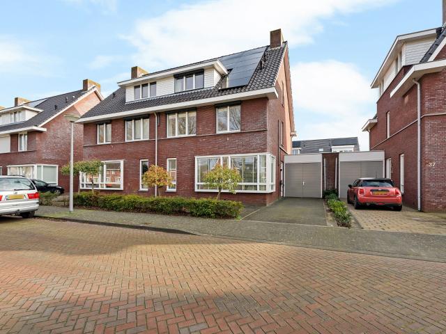 Woning te huur in Rosmalen, Noord Brabant
