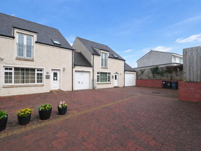 House for rent in Gilmerton, Scotland