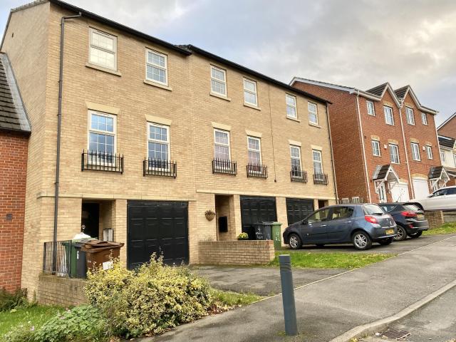 House for rent in Kirkstall, West Yorkshire