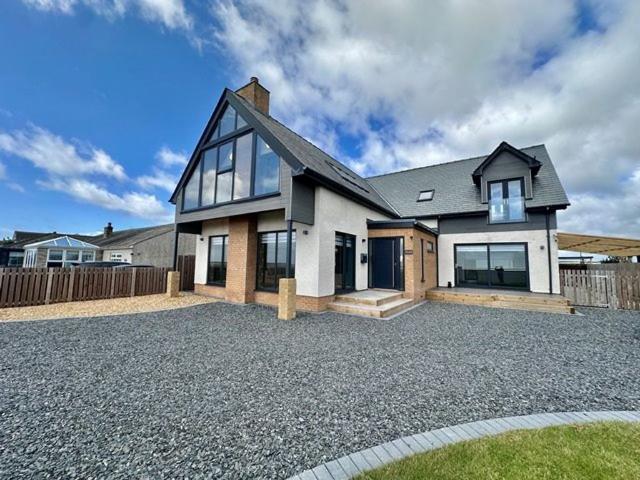 House for rent in Roosebeck
