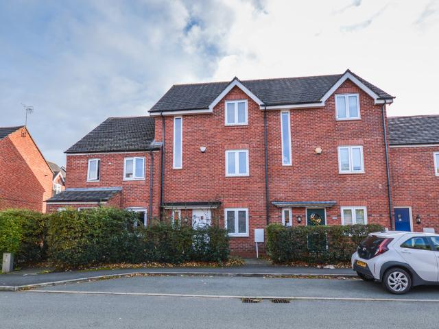 House for rent in Broadheath, Trafford Park