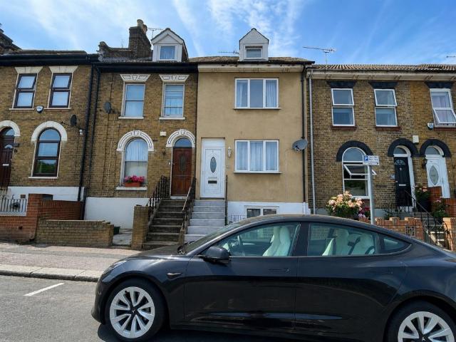 House for rent in Chatham