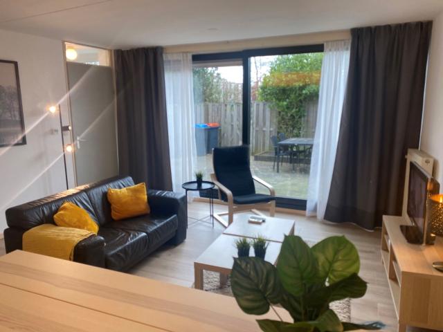 Woning te huur in Brielle, Zuid Holland