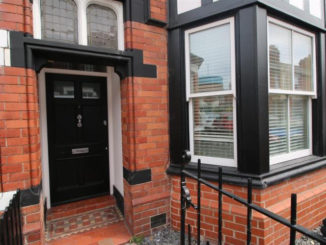 House for rent in Hoole, Two Mills